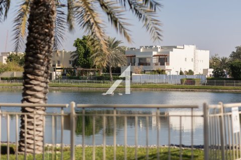 3 bedrooms Villa No. 126343 31