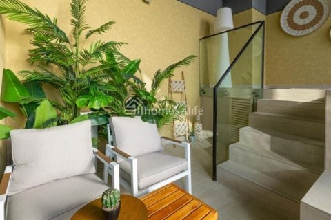 2 bedrooms Apartment in District 10, UAE No. 186153 7