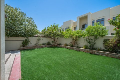 Villa de 3 dormitorios en Mira Oasis, UAE No. 162288 15