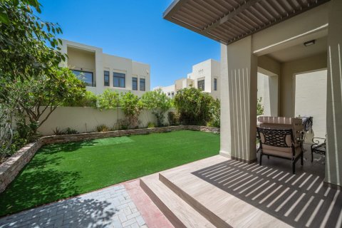 Villa de 3 dormitorios en Mira Oasis, UAE No. 162288 17