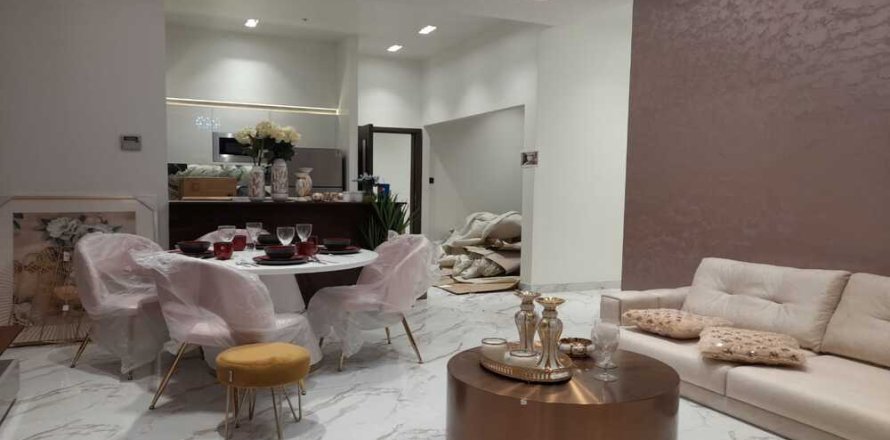 Appartement de 2 chambres à Al Furjan, UAE No. 96377