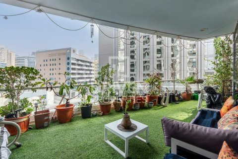 Appartement de 3 chambres à KG Tower, UAE No. 201659 16