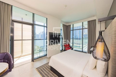 Appartement de Studio à Dolphin Tower, UAE No. 206393 8