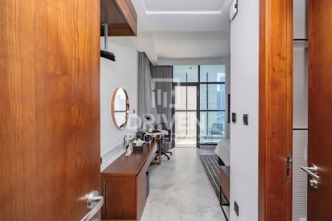 Appartement de Studio à Dolphin Tower, UAE No. 206393 5