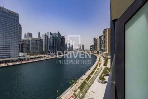 Appartement de Studio à Dolphin Tower, UAE No. 206393 3