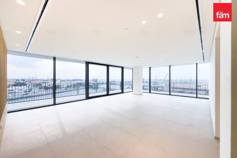 4 bedrooms Apartment in Dubai, UAE No. 142530 3