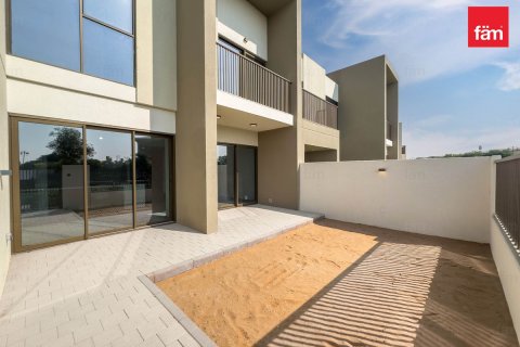 3 bedrooms Villa in Dubai, UAE No. 142536