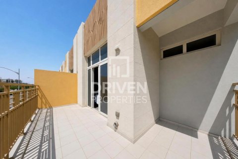 Townhouse de 3 dormitorios en Dubai, UAE No. 209252 26