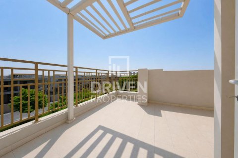 Townhouse de 3 dormitorios en Dubai, UAE No. 209252 20