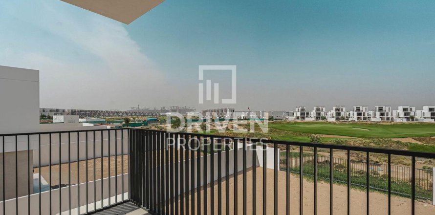 4 bedrooms Villa in EMAAR South, UAE No. 192902