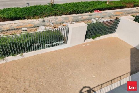 4 bedrooms Townhouse  No. 117610 12