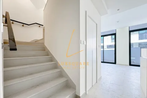 3 غرف نوم فيلا  رقم 124938 14