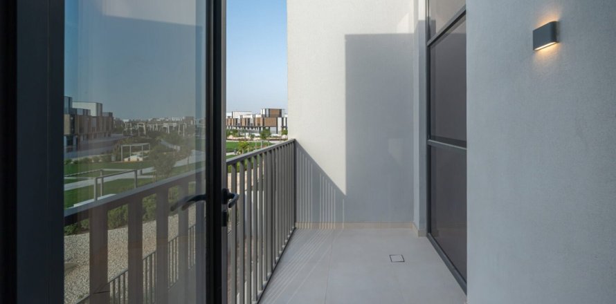 3 bedrooms Townhouse in Mudon, UAE No. 140067