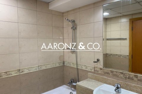 Квартира с 2 спальнями  №132771 16