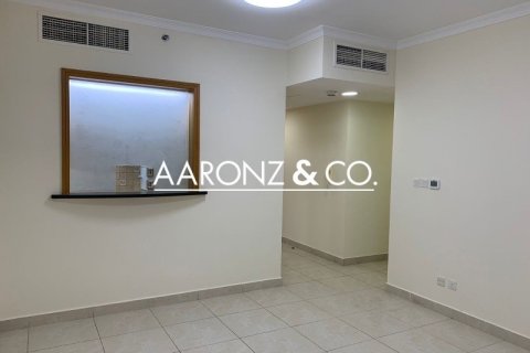 Квартира с 2 спальнями  №132771 3