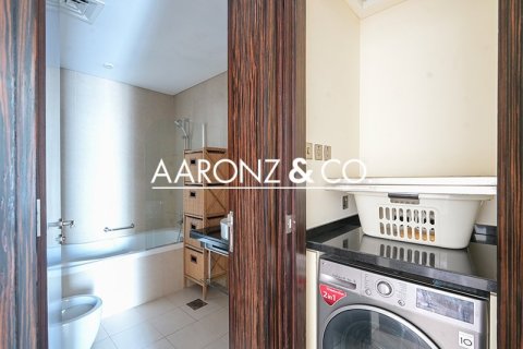 2 غرف نوم شقة في أبراج بحيرة جميرا, الإمارات العربية المتحدة رقم 132773 9