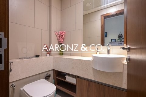 Квартира с 2 спальнями в Jumeirah Village Triangle, ОАЭ №132768 8