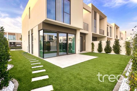 Townhouse de 4 dormitorios en The Valley, UAE No. 174093