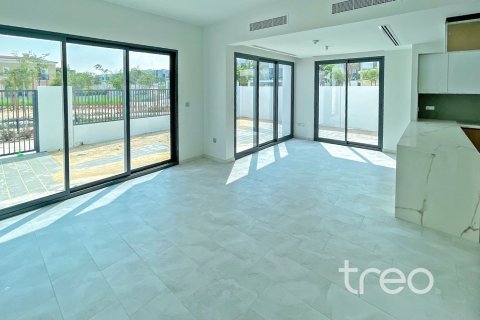 Townhouse de 4 dormitorios en Dubai, UAE No. 174094 3