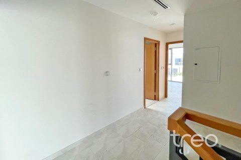 Townhouse de 4 dormitorios en Dubai, UAE No. 174094 11
