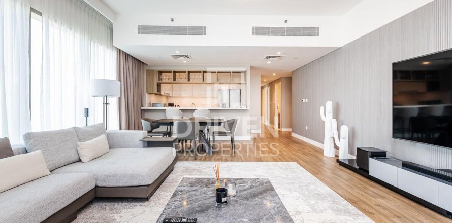 Apartment de 3 dormitorios en Downtown Views II, UAE No. 84445