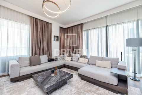Apartment de 3 dormitorios en Downtown Views II, UAE No. 84445 4
