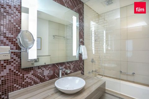 2 bedrooms Apartment in Business Bay, UAE No. 143720 12