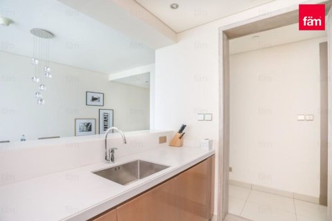 2 bedrooms Apartment in Business Bay, UAE No. 143720 11