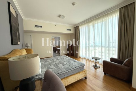 Квартира с 3 спальнями  №119065 2