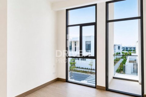 Townhouse de 4 chambres à District 11, UAE No. 209950 3