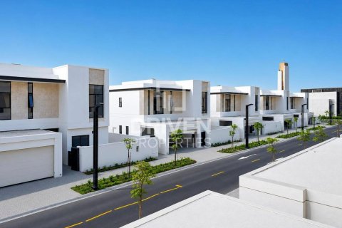 Townhouse de 4 chambres à District 11, UAE No. 209950 19
