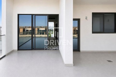 Townhouse de 4 chambres à District 11, UAE No. 209950 10