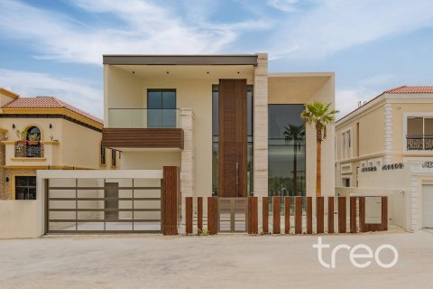Villa de 6 dormitorios en Jumeirah Park, UAE No. 206068