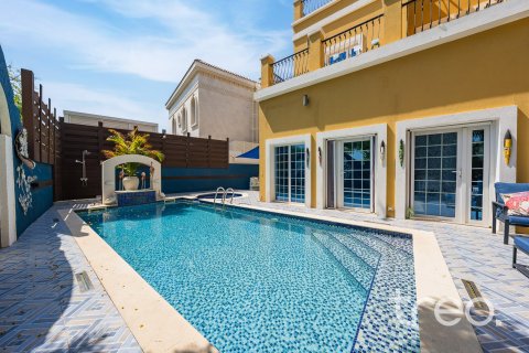 Villa de 4 dormitorios en The Villa, UAE No. 206095