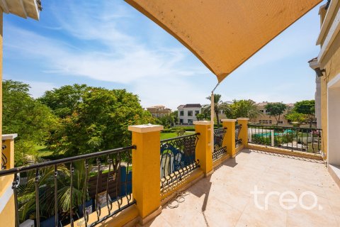 Villa de 4 dormitorios en The Villa, UAE No. 206095 30