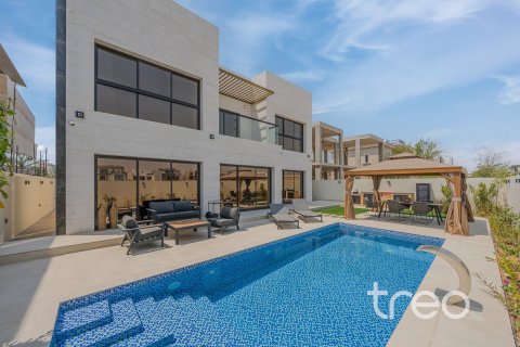 Villa de 4 dormitorios en Jumeirah Park, UAE No. 206090
