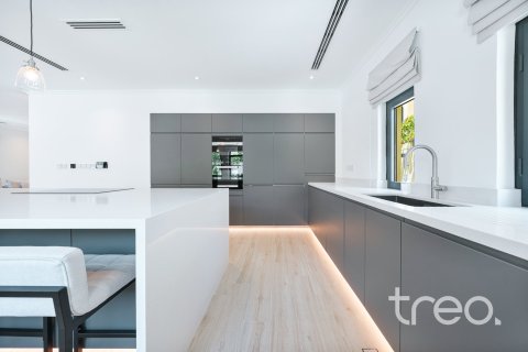 Villa de 4 dormitorios en Legacy, UAE No. 206091 11