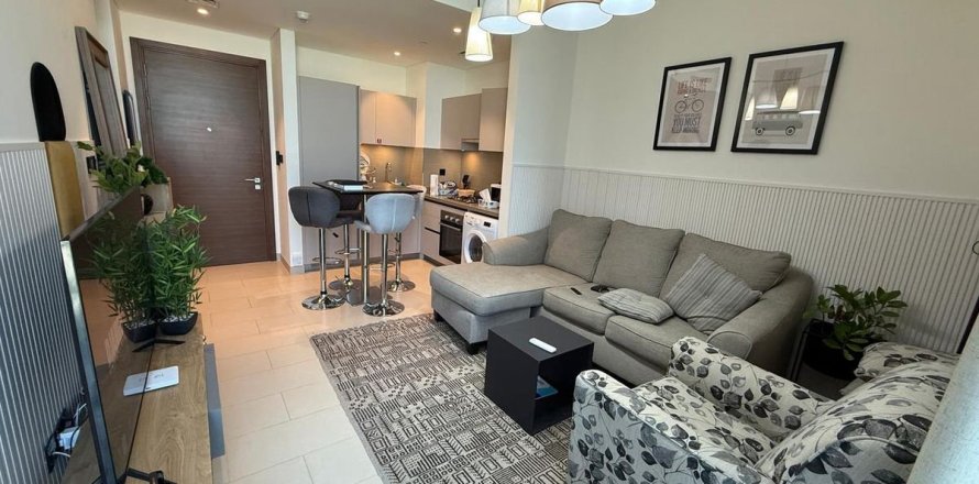 Apartment de 1 dormitorio en Dubai, UAE No. 135617
