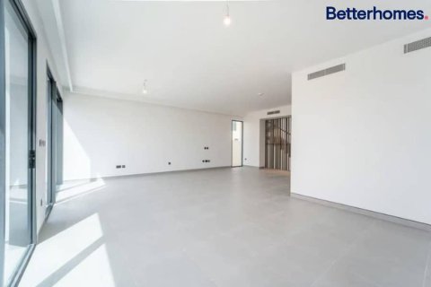 Villa de 4 dormitorios  No. 114391 10