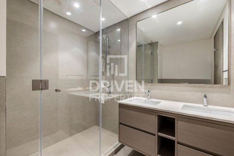 Apartment de 2 dormitorios en Opera District, UAE No. 84478 9
