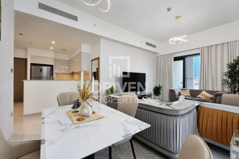 2 غرف نوم شقة في Burj Royale, الإمارات العربية المتحدة رقم 191688
