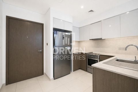 2 bedrooms Apartment in Burj Royale, UAE No. 191688 13