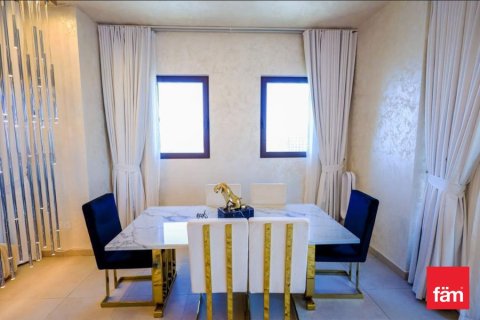 Пентхаус с 4 спальнями в Умм-Сукейм, ОАЭ №146336 9