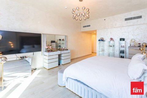 Пентхаус с 4 спальнями в Умм-Сукейм, ОАЭ №146336 18