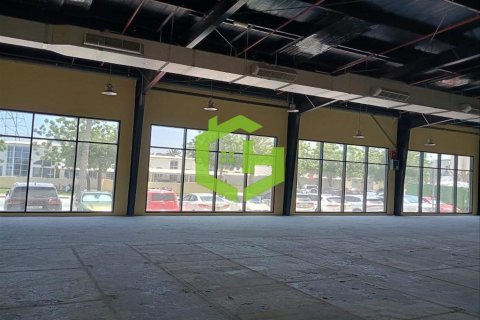 Коммерческая недвижимость 650.3м²  №92041 2