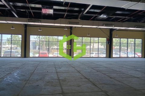 Коммерческая недвижимость 650.3м²  №92041 4