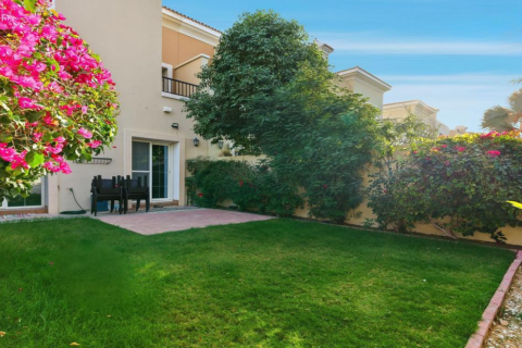 Villa de 2 dormitorios en Dubai, UAE No. 146886 3