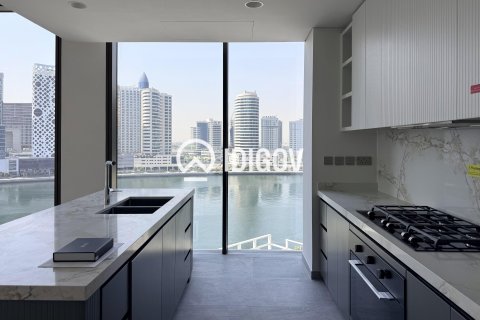 Apartment de 2 dormitorios en Business Bay, UAE No. 184802 3