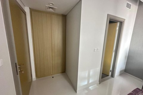 Квартира с 1 спальней в Бизнес-Бэй, ОАЭ №137498 7