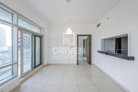 Квартира с 1 спальней в The Lofts, ОАЭ №192577 4